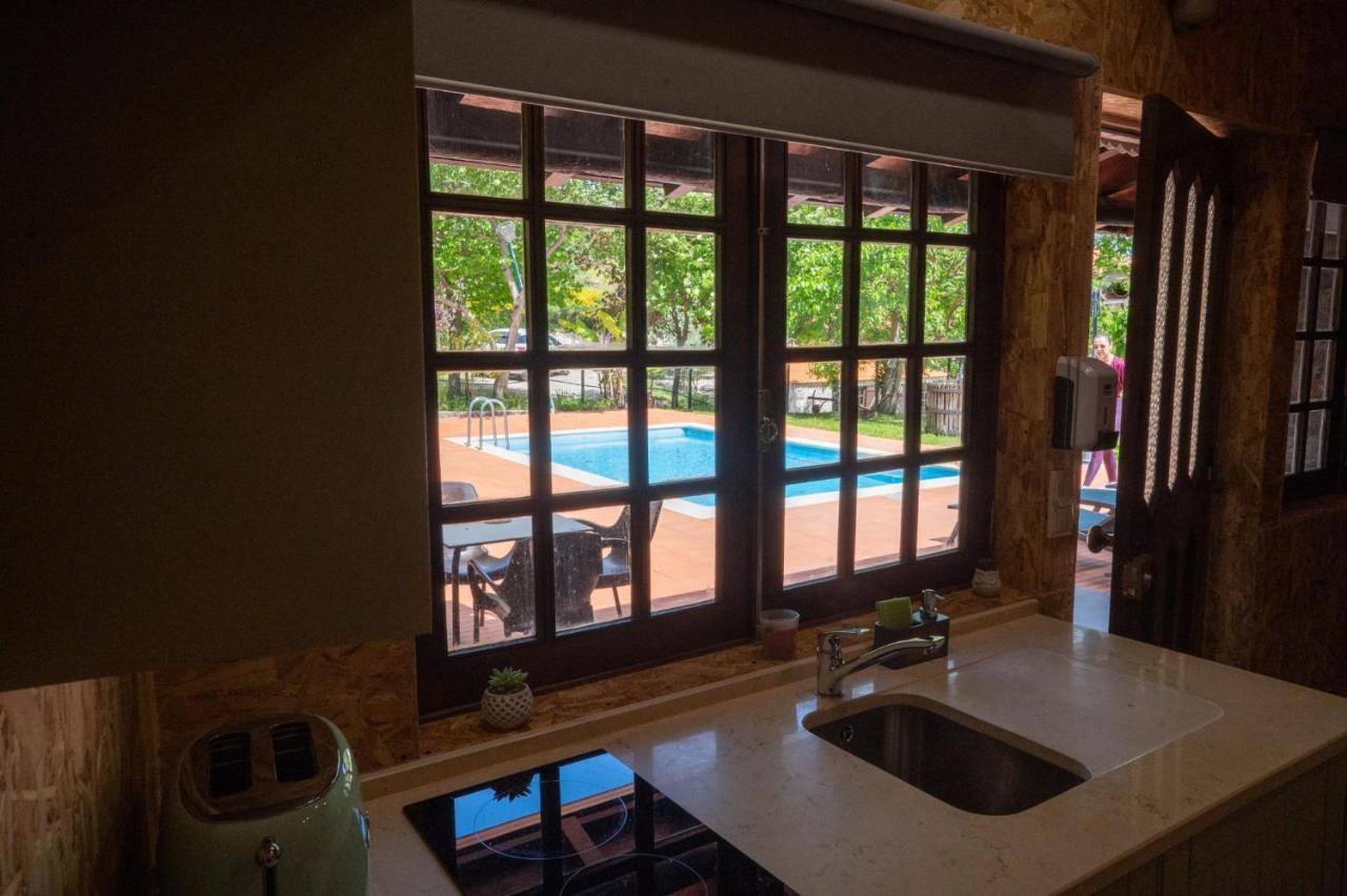 Pinhawood Villa Resende Esterno foto
